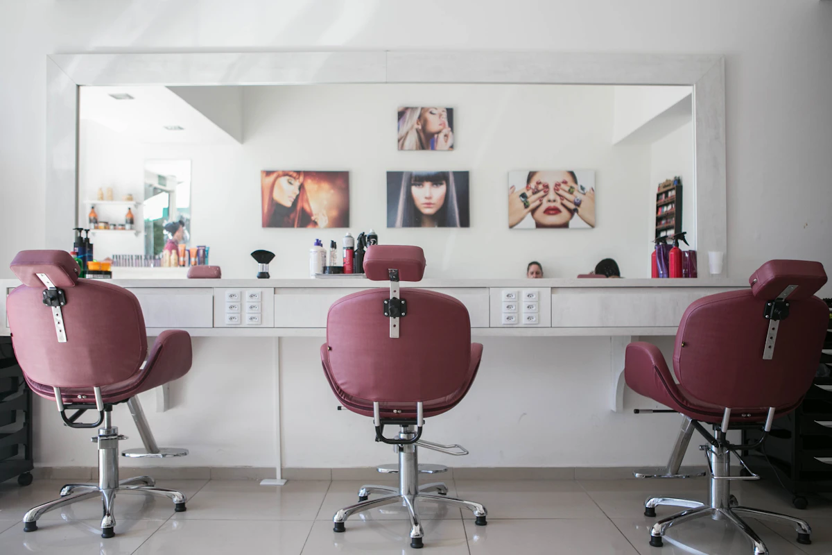 Multiprofissional — segmento atendido pelo DZ23 Beleza